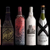 Embalagens “luvas” criativas para vinhos