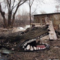 Arte urbana em estruturas abandonadas