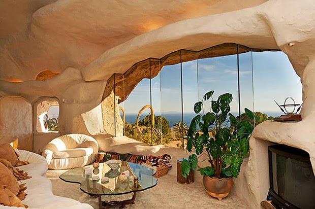 Casal-constrói-casa-inspirada-na-do-Flintstones-na-Califórnia-9