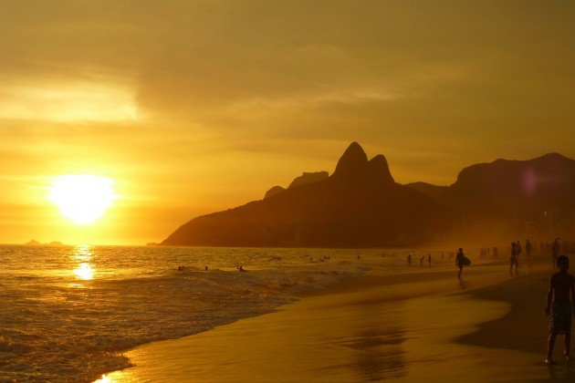 ipanema-beach-99388_1280