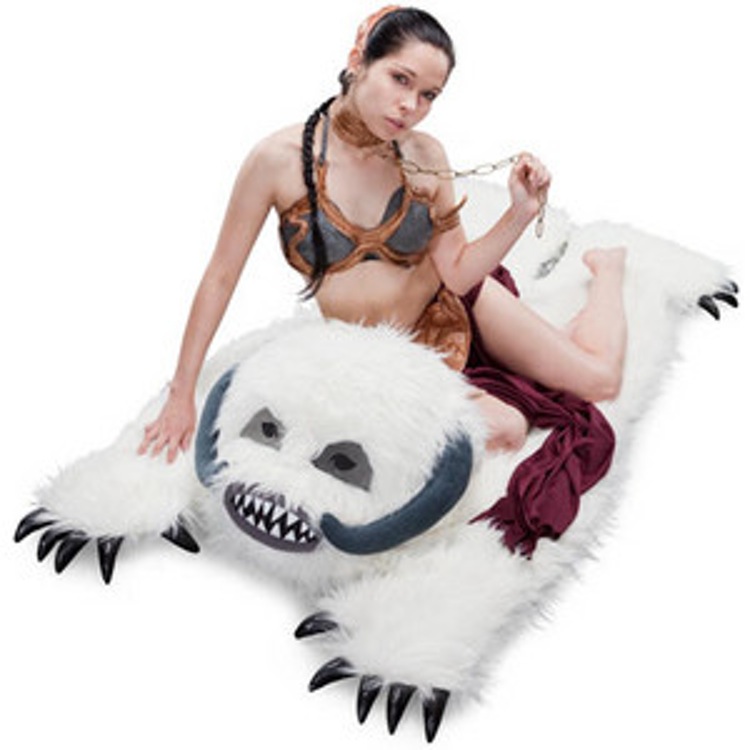 http-wp-prod-02.distractify.com-wp-content-uploads-2015-10-e071_wampa_rug