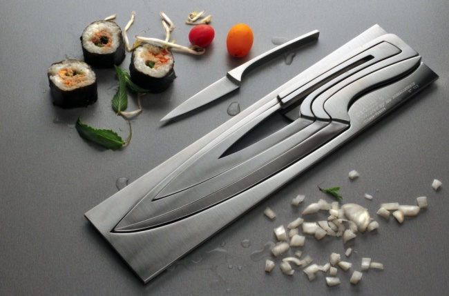 2125605-650-1459943649-modern-knives-1030x680