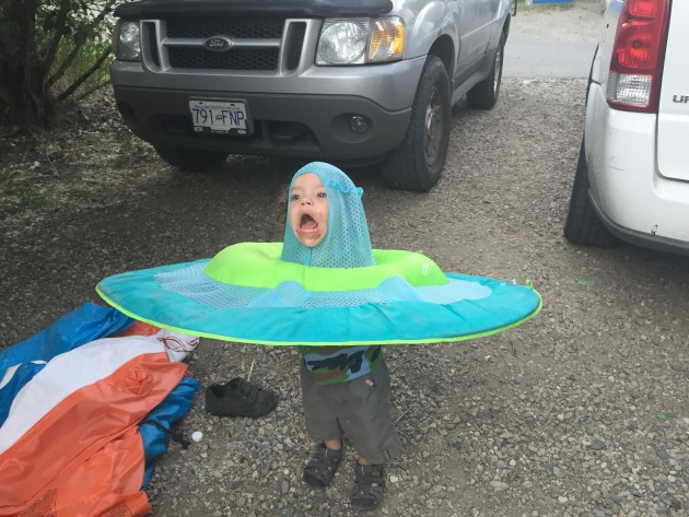 Photoshop-this-child-with-a-raft-on-his-head-575aa35488938