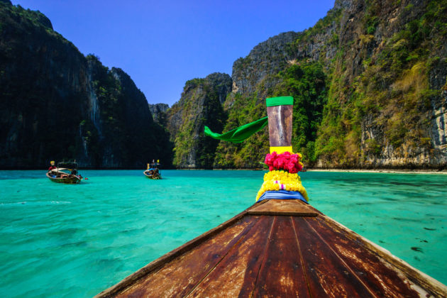 barco-phi-phi-island