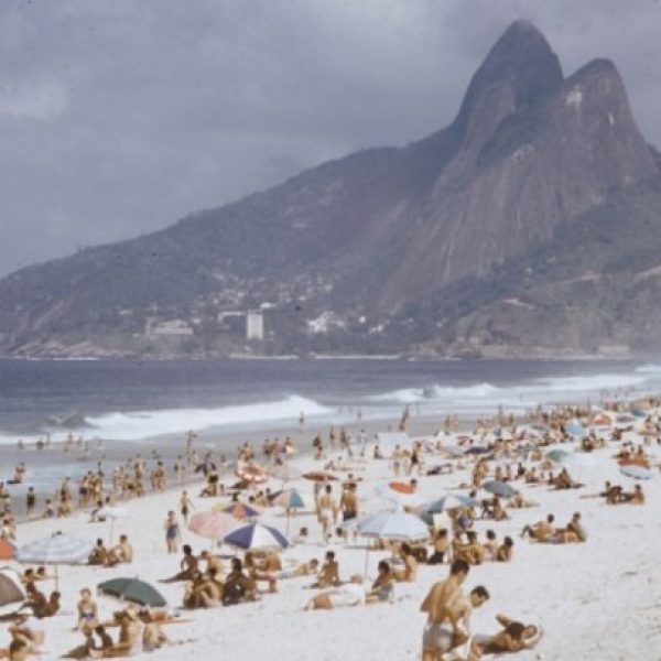 140605-brazil-1957-09-652x421-630x406