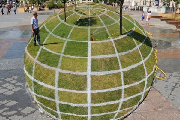 3d-grass-globe-francois-abelanet-1