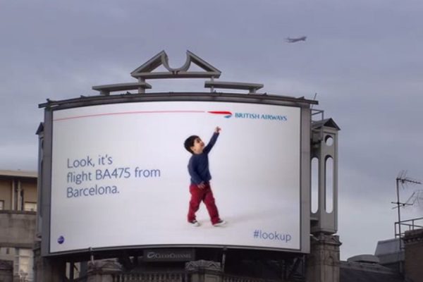 British-Airways- outdoor interativo