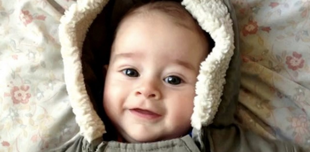 Pais-fazem-um-vídeo-com-1-segundo-de-cada-dia-do-primeiro-ano-de-vida-do-filho
