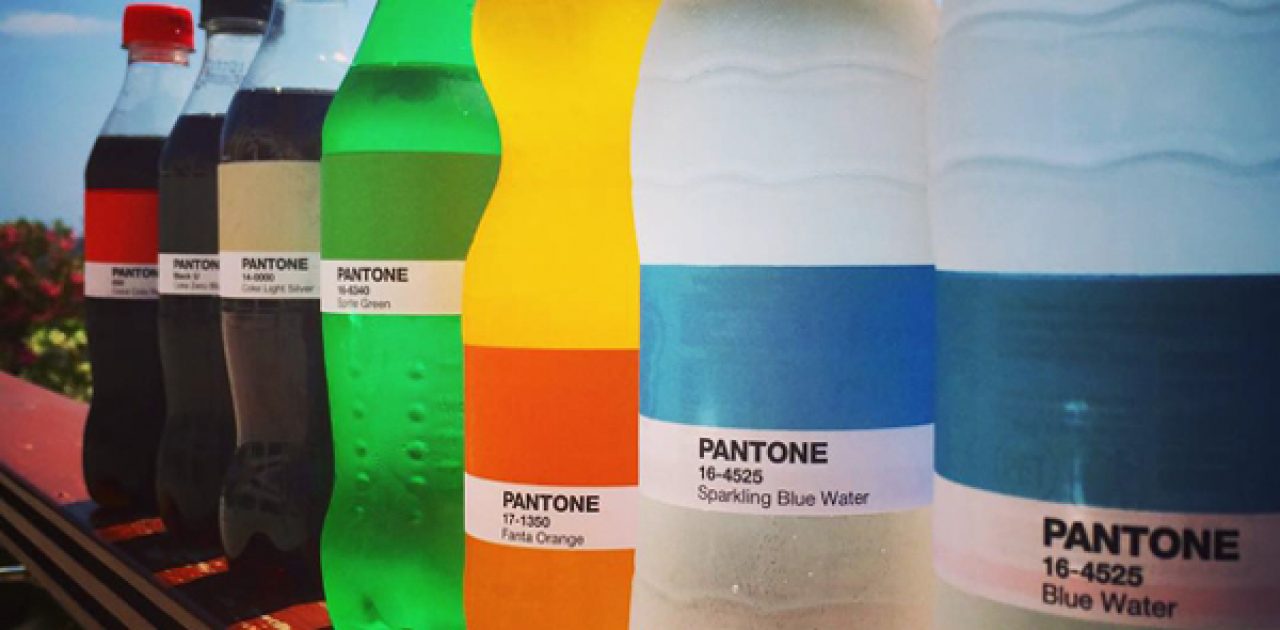 Pantone-Cafe3