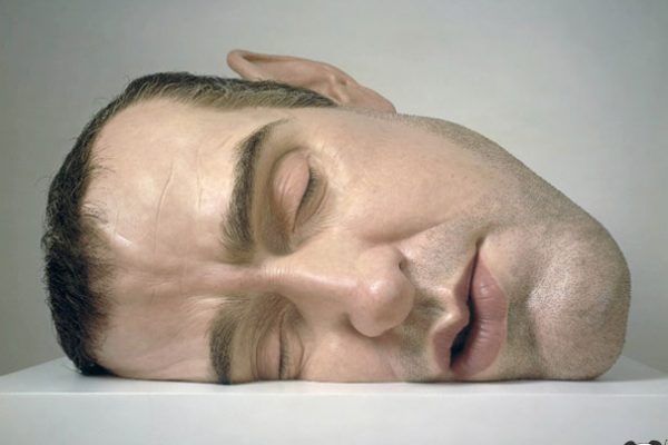 Ron-Mueck-Big-Face-3