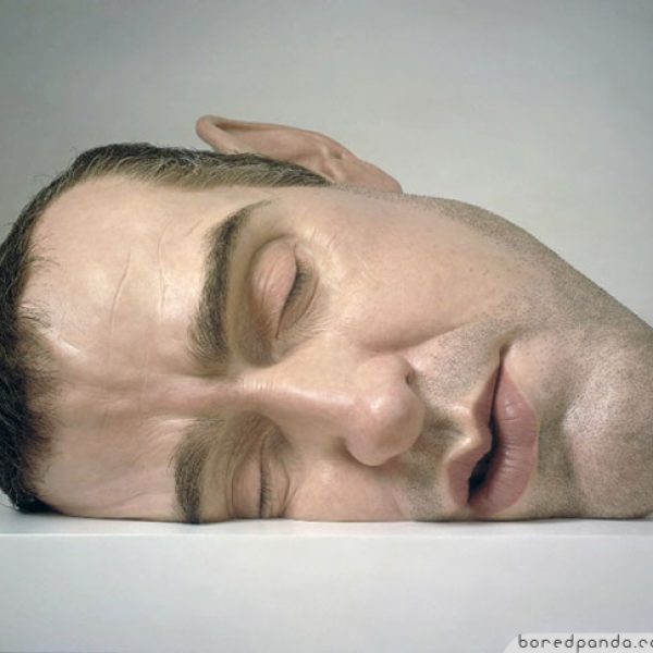 Ron-Mueck-Big-Face-3