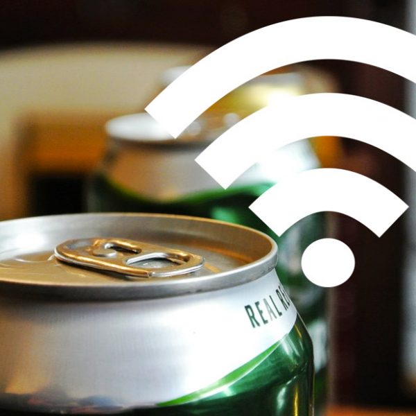 Wifi com latinha de cerveja