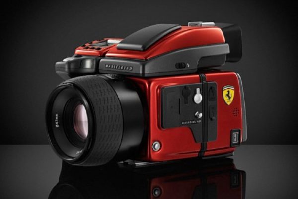 camera-da-ferrari (2)