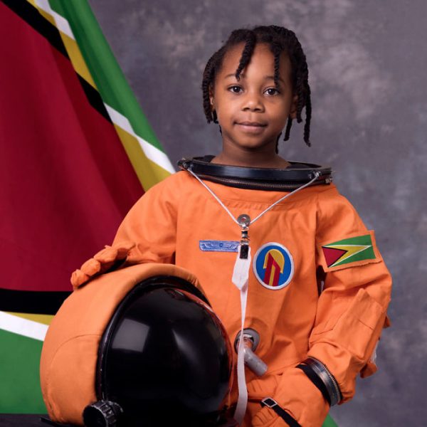 criança astronauta 14