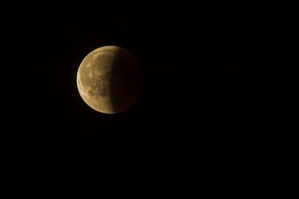 eclipses capa