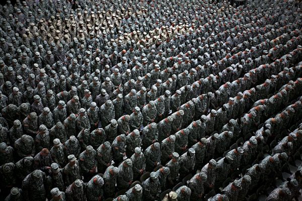 Mass reenlistment in Baghdad