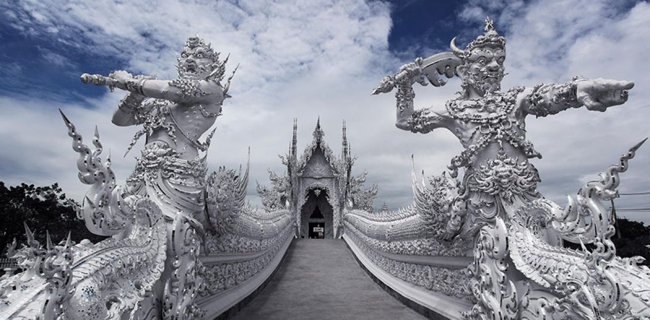 white-temple-thailand-33